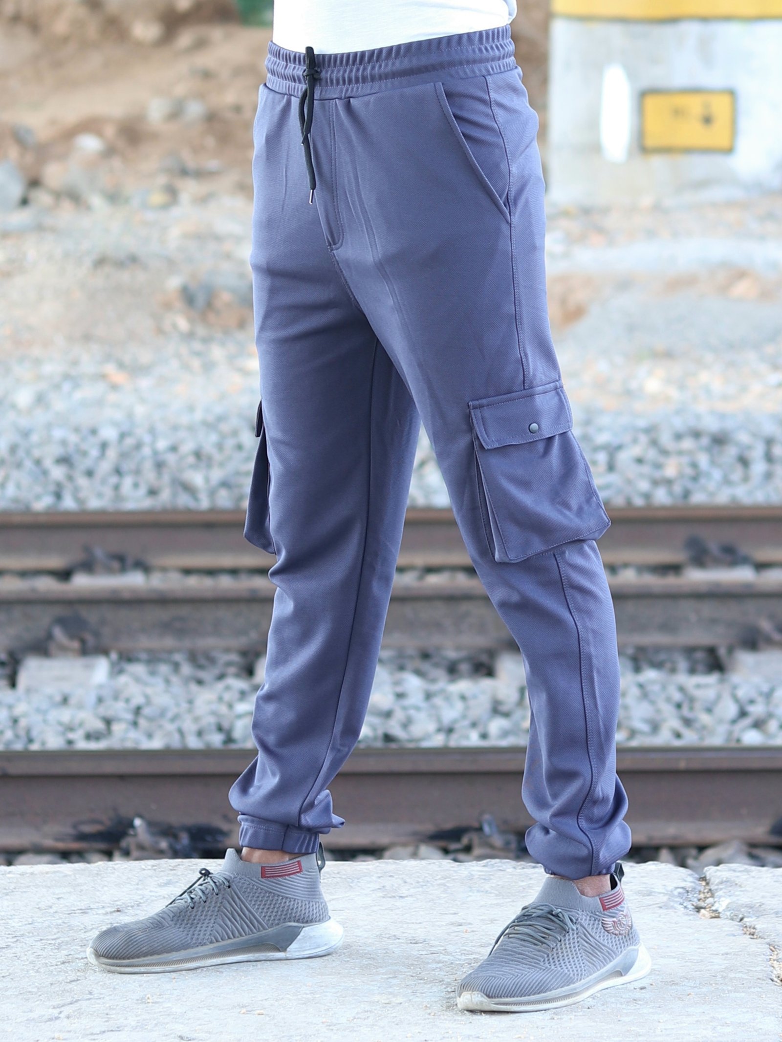 Lycra Cargo Pants With Five Pocket (Dark Grey)